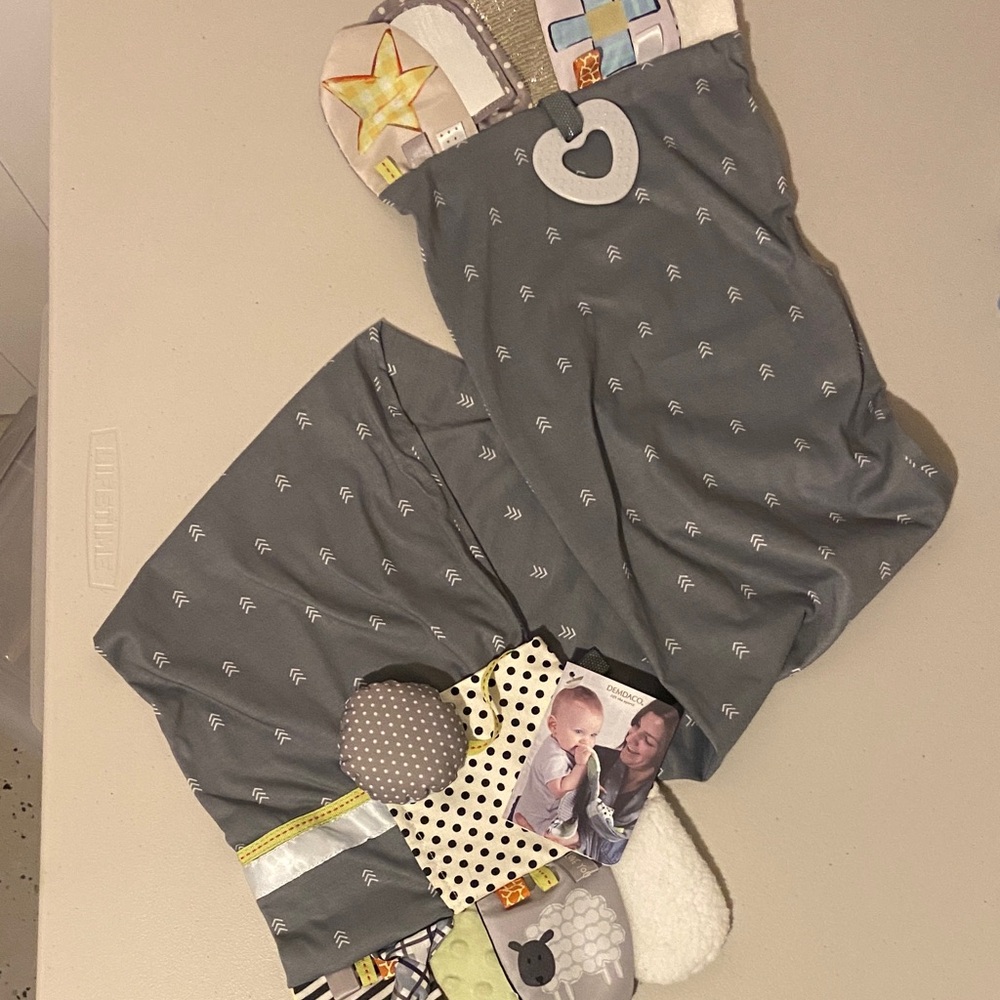 NWT Mommy & Me Activity Scarf